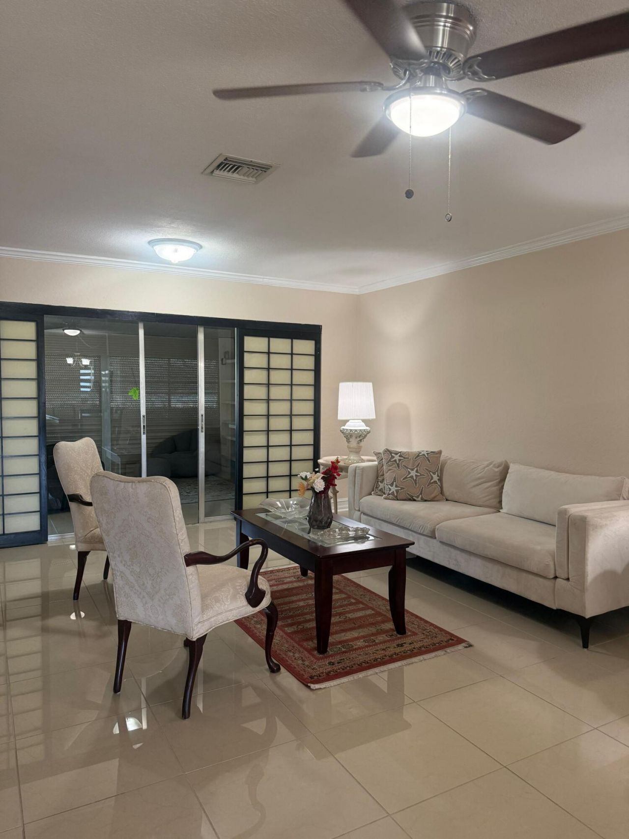5775 Fernley Drive W, Unit 131, West Palm Beach, FL 33415 Photo