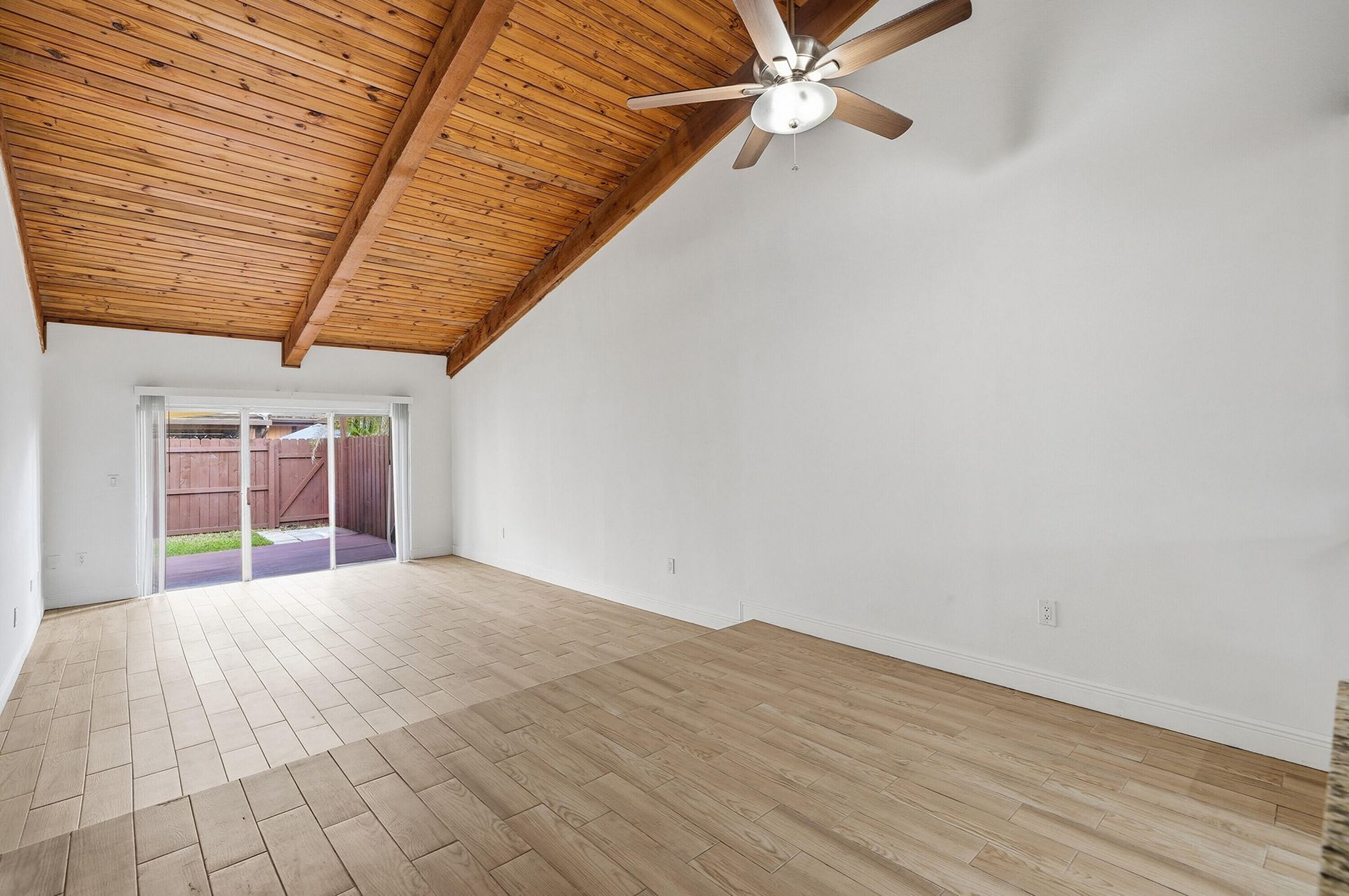 10121 Acorn Lane, Unit 10121, Pembroke Pines, FL 33026 Photo