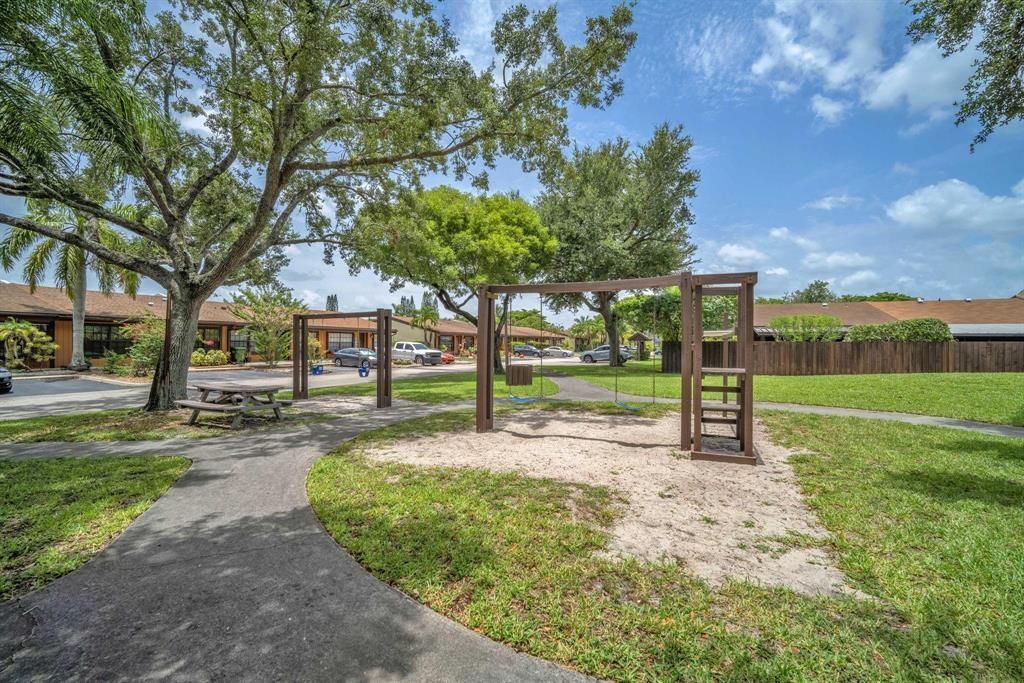 10121 Acorn Lane, Unit 10121, Pembroke Pines, FL 33026 Photo