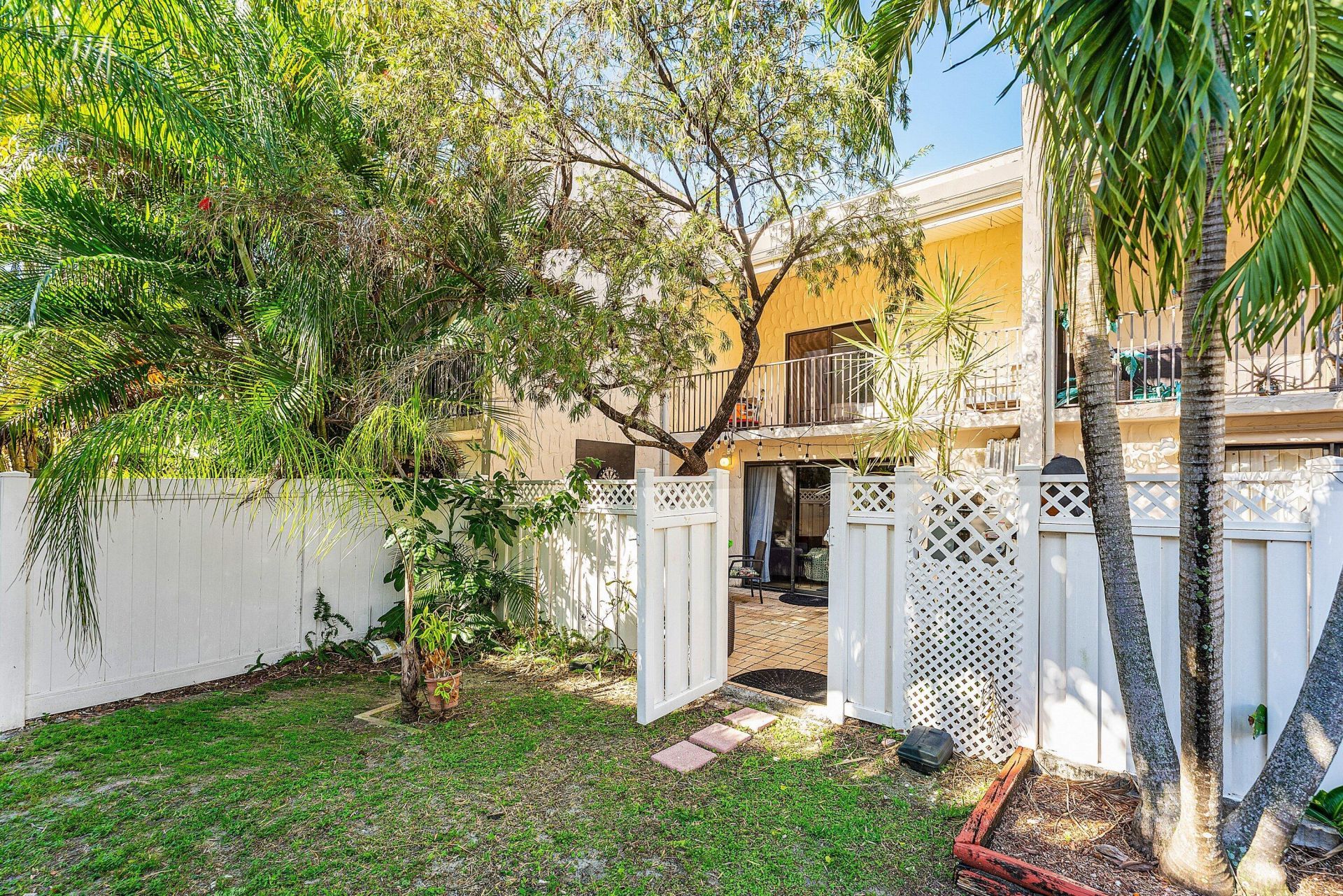 236 SE 10th Avenue, Pompano Beach, FL 33060 Photo