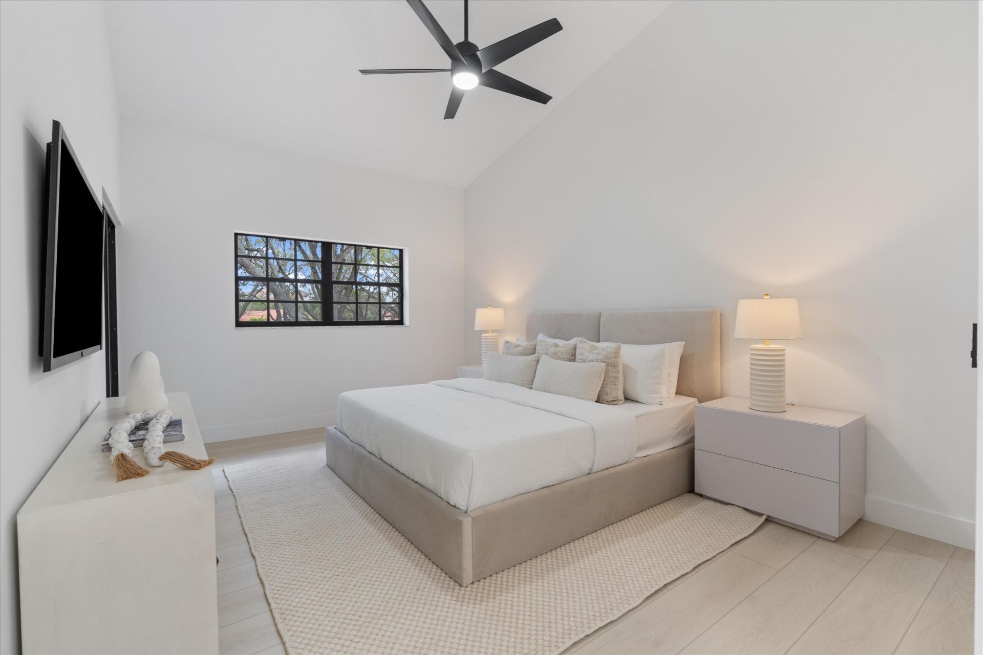 17340 Boca Club Boulevard, Unit 703, Boca Raton, FL 33487 Photo