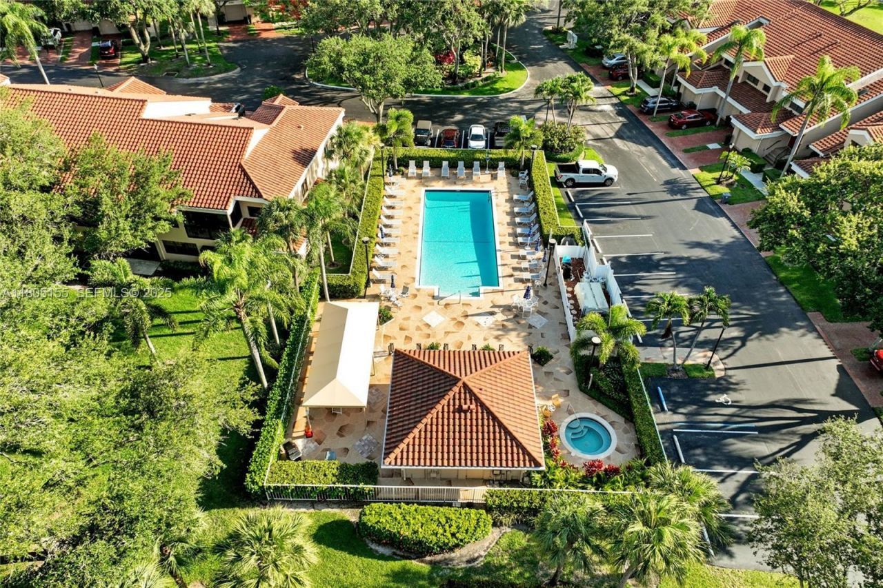 17340 Boca Club Boulevard, Unit 703, Boca Raton, FL 33487 Photo