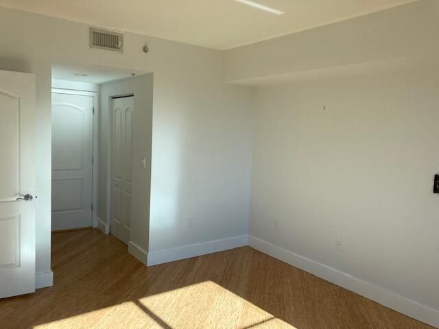 110 Washington Avenue, Unit 1717, Miami Beach, FL 33139 Photo