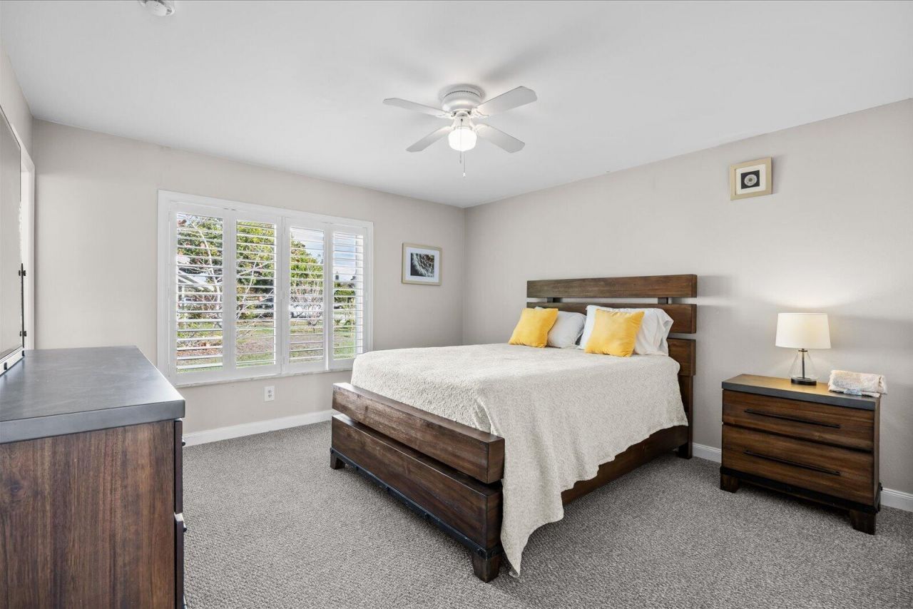 1673 SE Lyngate Drive, Port Saint Lucie, FL 34952 Photo