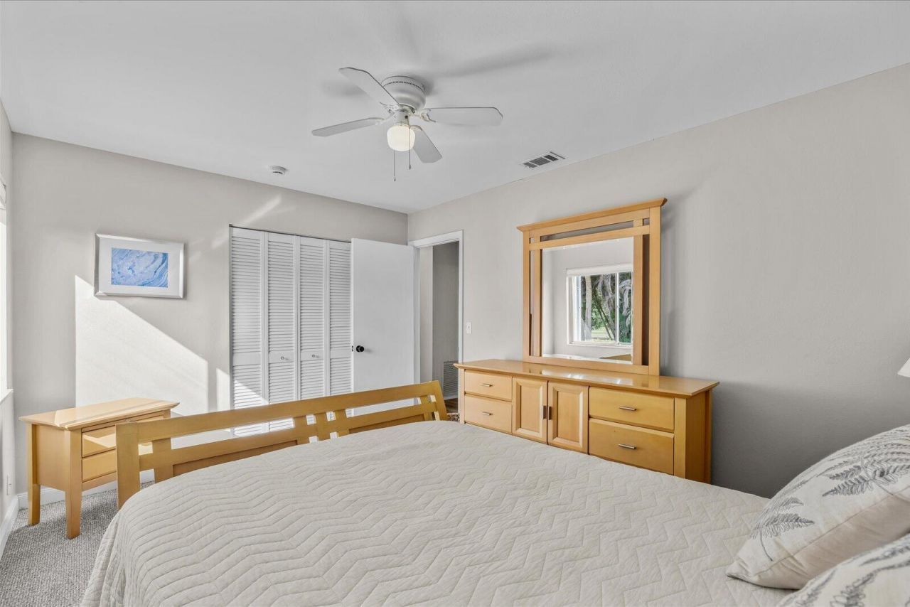 1673 SE Lyngate Drive, Port Saint Lucie, FL 34952 Photo