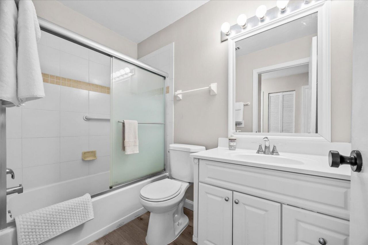 1673 SE Lyngate Drive, Port Saint Lucie, FL 34952 Photo