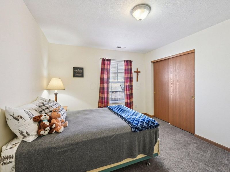 7801 Meadowlark Lane S, Reynoldsburg, OH 43068 Photo 20