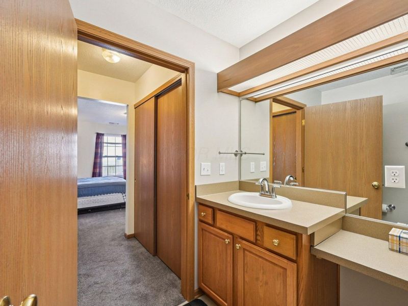 7801 Meadowlark Lane S, Reynoldsburg, OH 43068 Photo 21