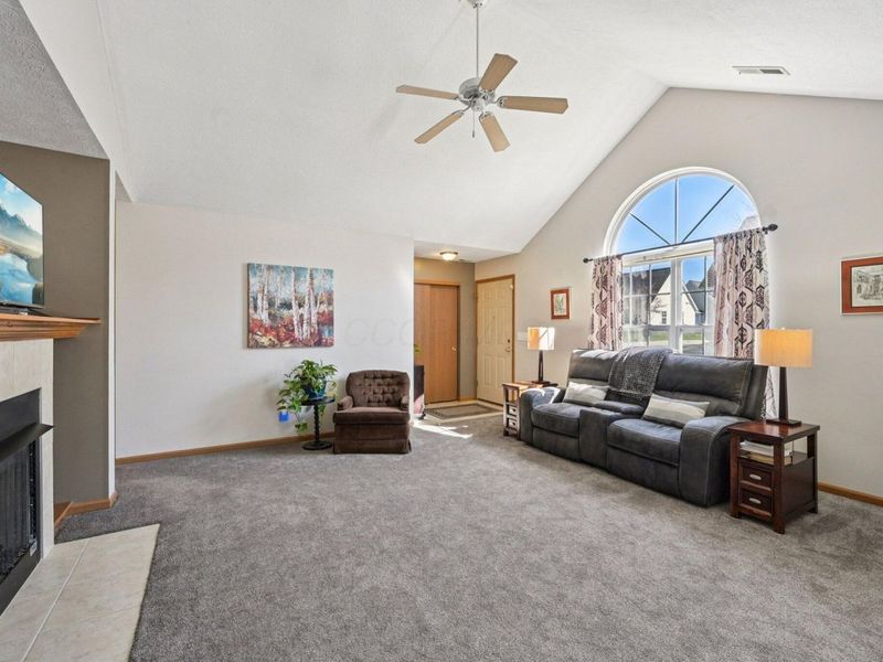 7801 Meadowlark Lane S, Reynoldsburg, OH 43068 Photo 7