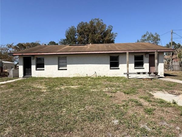 136 MYRTLE AVENUE , LAKE WALES, FL 33898