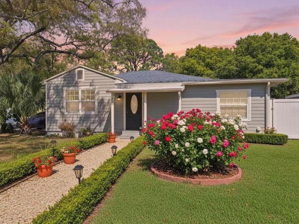 733 61ST AVENUE NE, ST PETERSBURG, FL 33703