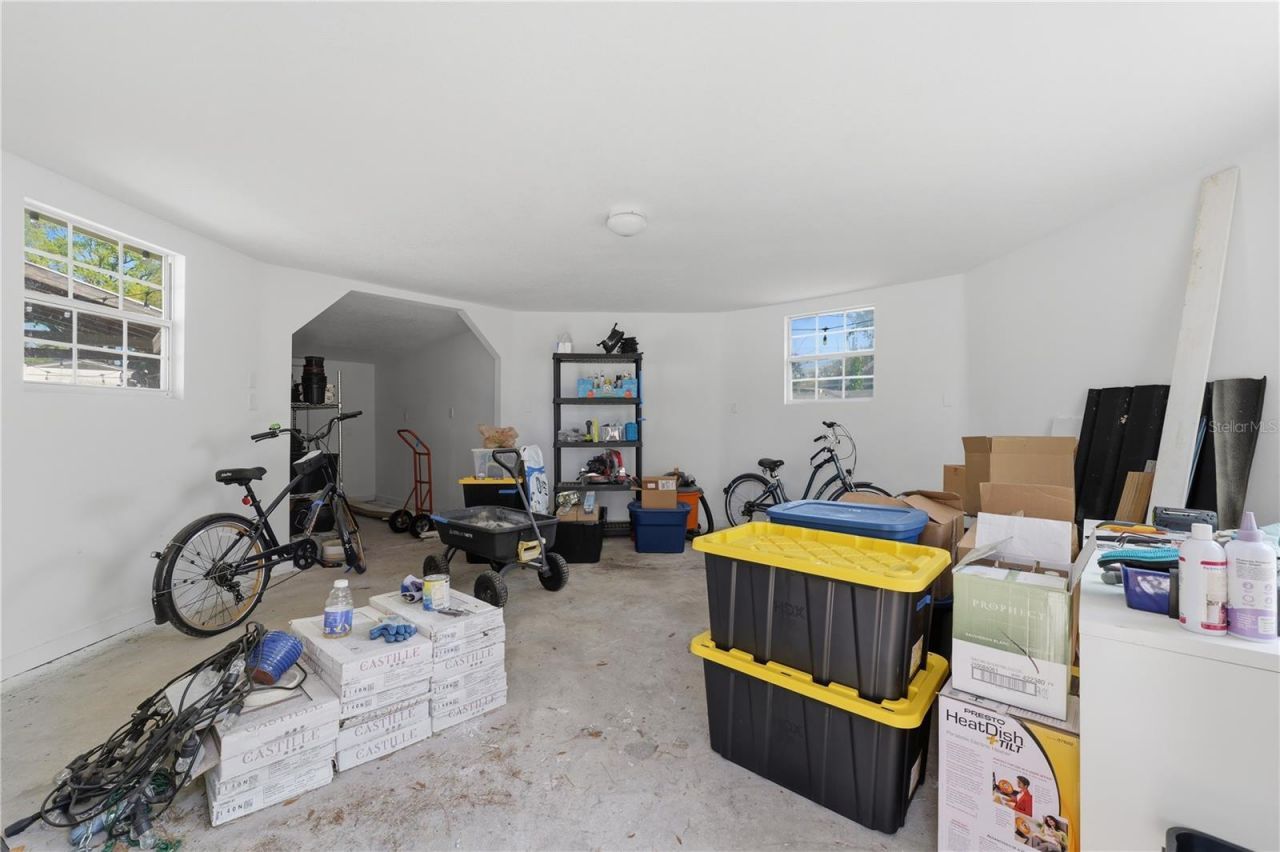 733 61st Avenue Ne, Saint Petersburg, FL 33703 Photo