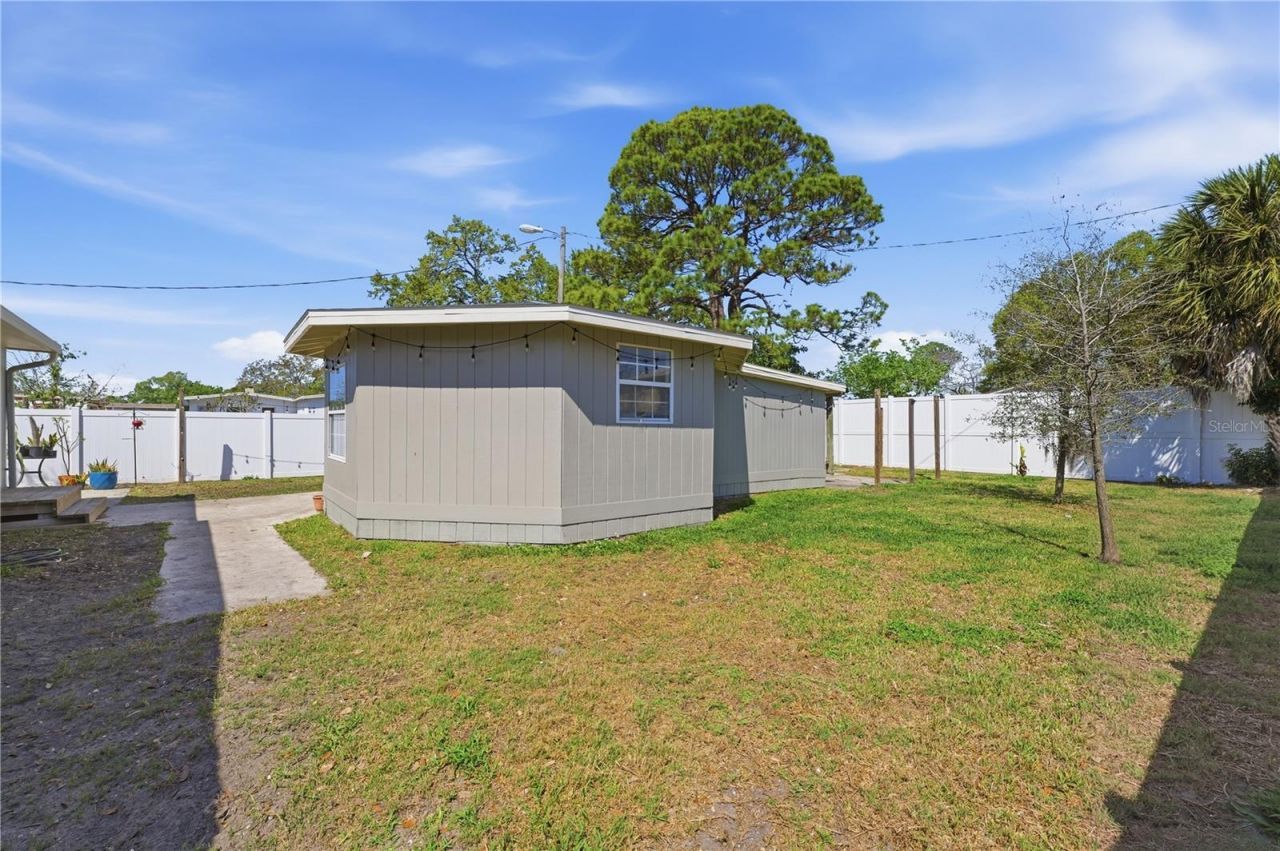 733 61st Avenue Ne, Saint Petersburg, FL 33703 Photo