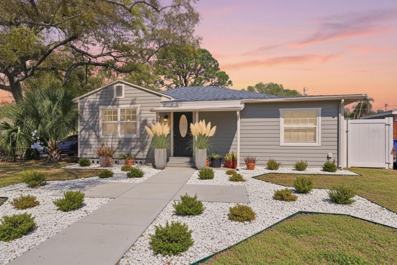 733 61st Avenue Ne, Saint Petersburg, FL 33703 Photo
