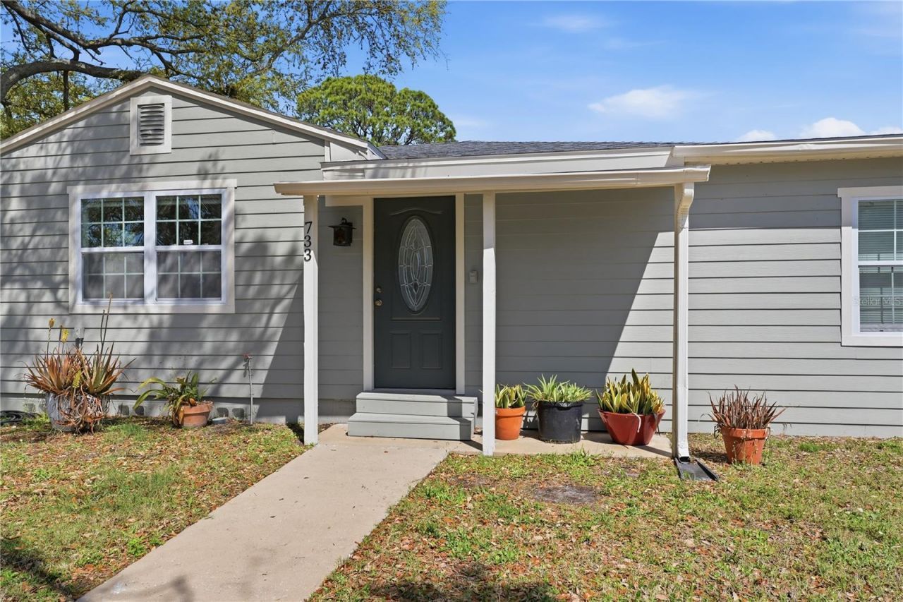 733 61st Avenue Ne, Saint Petersburg, FL 33703 Photo