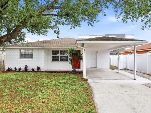 3915 W STATE STREET , TAMPA, FL 33609