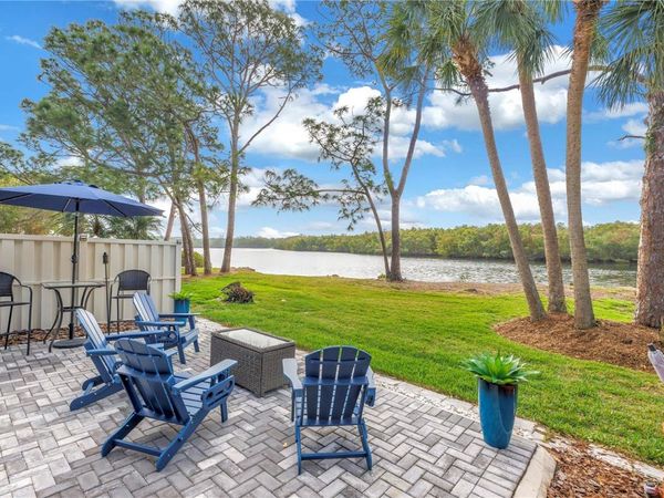 912 MYAKKA COURT NE, ST PETERSBURG, FL 33702