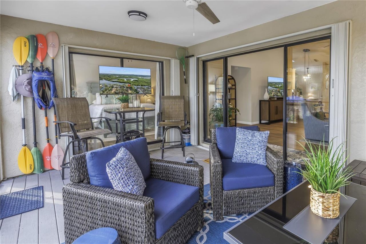 912 Myakka Court Ne, Saint Petersburg, FL 33702 Photo