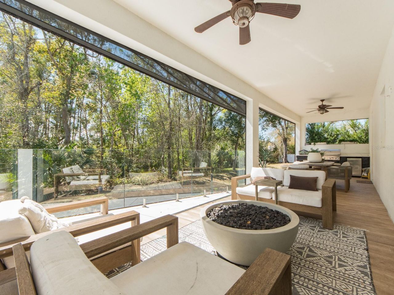 1064 Sylvia Lane, Tampa, FL 33613 Photo