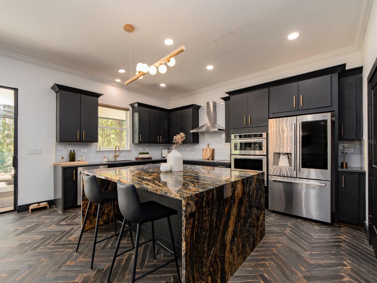 1064 Sylvia Lane, Tampa, FL 33613 Photo