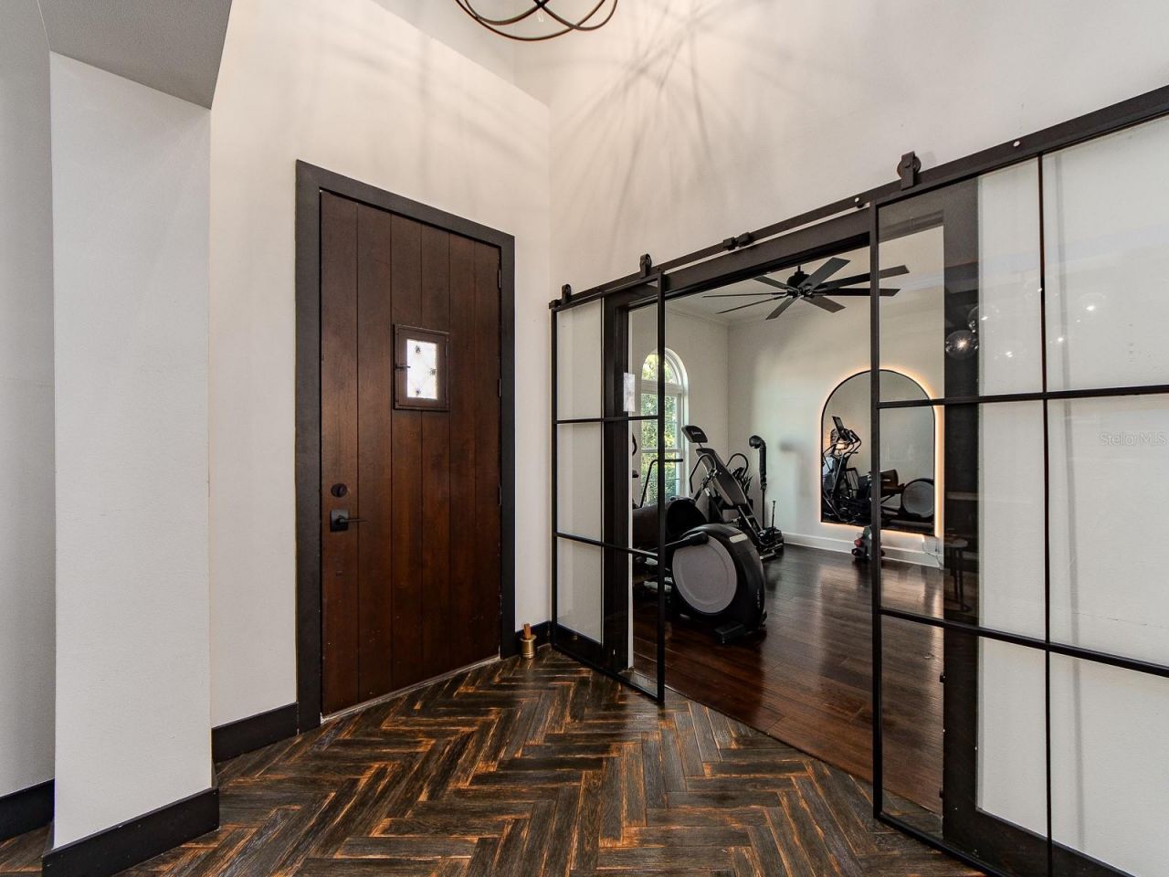 1064 Sylvia Lane, Tampa, FL 33613 Photo