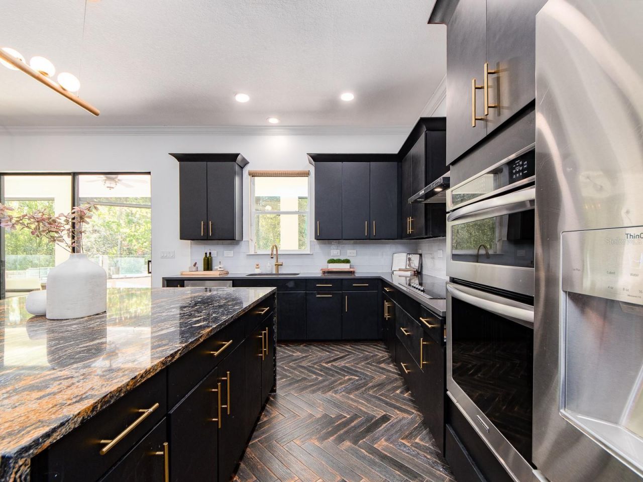 1064 Sylvia Lane, Tampa, FL 33613 Photo