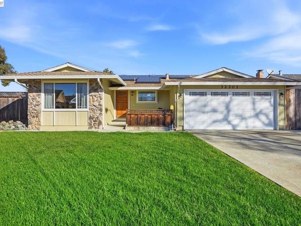 32301 Ruth Ct, Union City, CA 94587