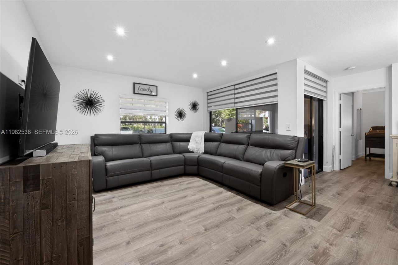 10790 NW 14th St, Unit 184, Plantation, FL 33322 Photo