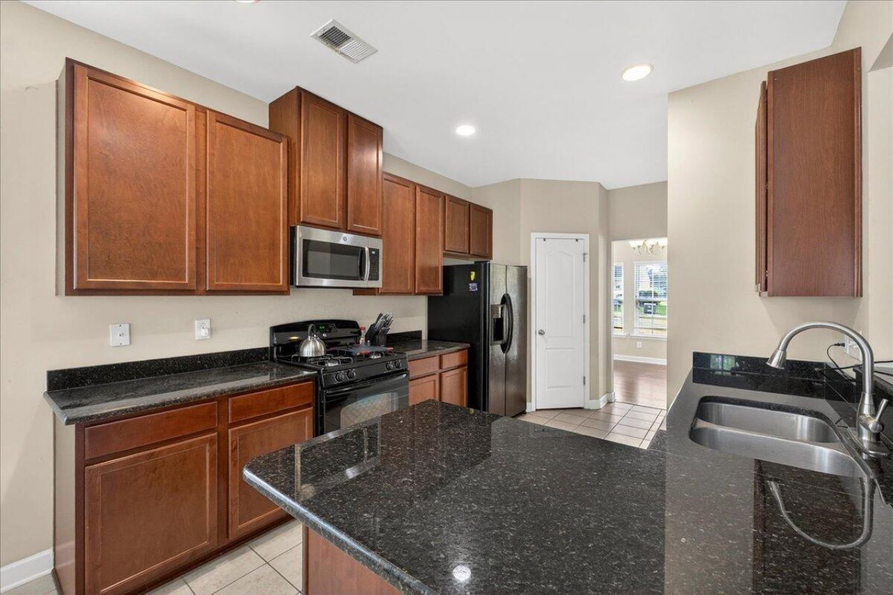 3657 Pimmit Place Photo 11