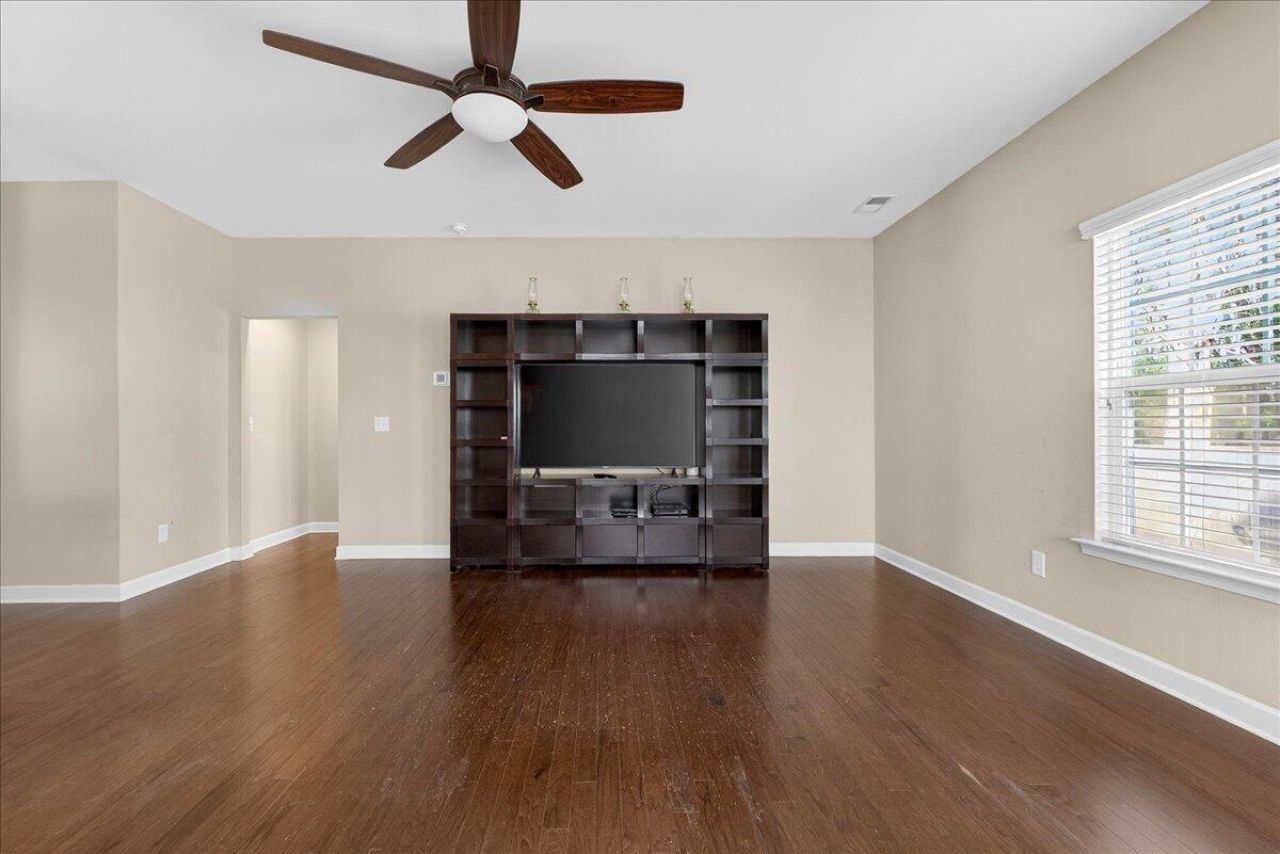 3657 Pimmit Place Photo 15