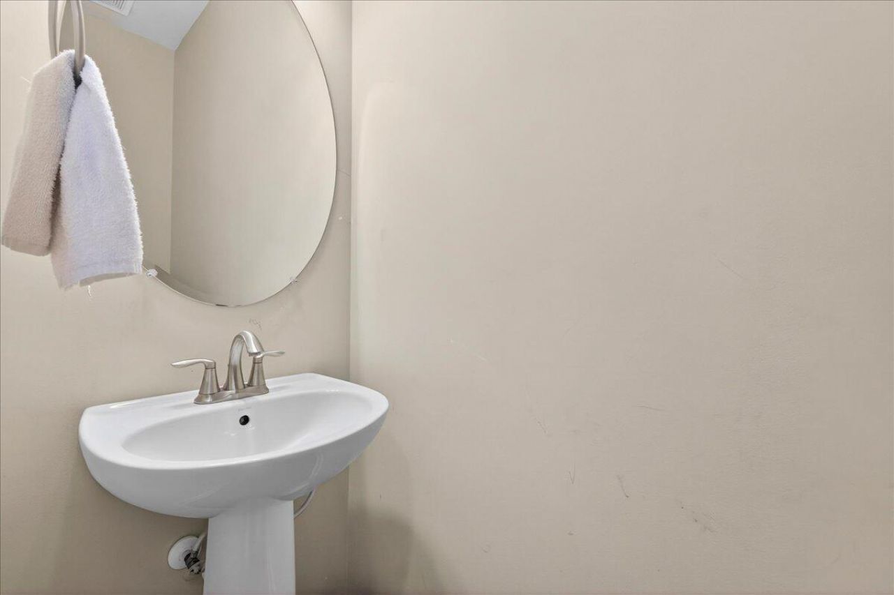 3657 Pimmit Place Photo 23