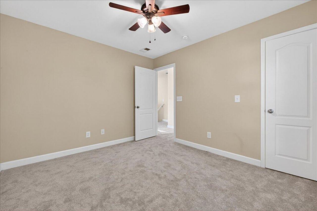 3657 Pimmit Place Photo 34