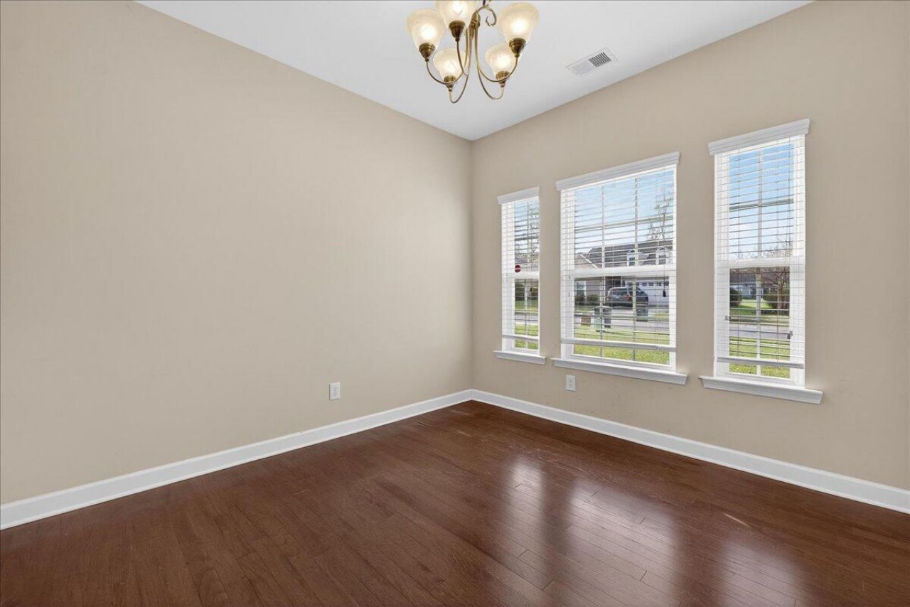 3657 Pimmit Place Photo 6