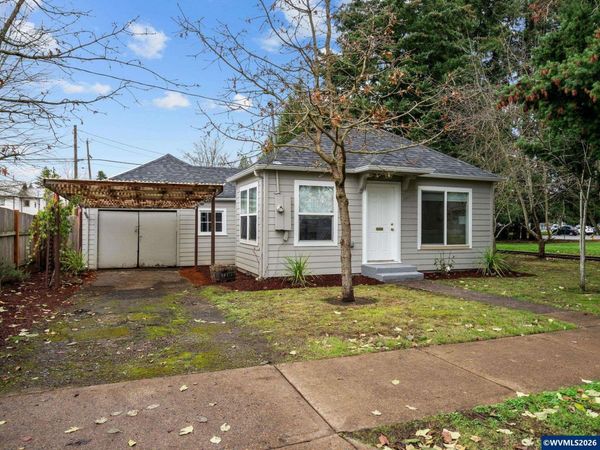 180 Eaton St, Lebanon, OR 97355