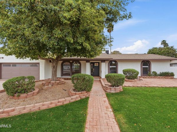 2521 E INCA Street, Mesa, AZ 85213