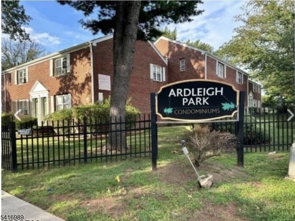 1537 Saint George Ave, Unit A, Roselle, NJ 07203