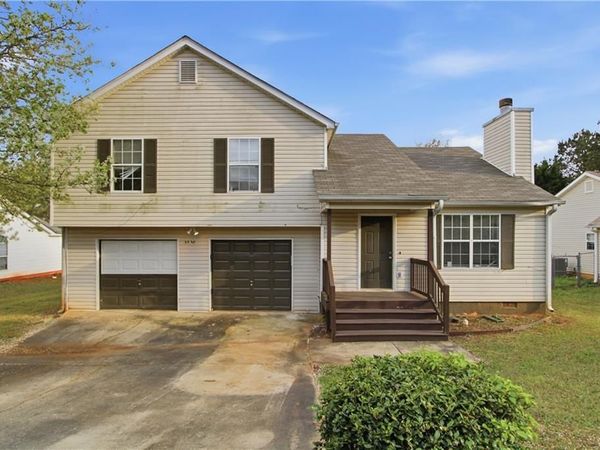 3565 Mosswood Lane, Rex, GA 30273