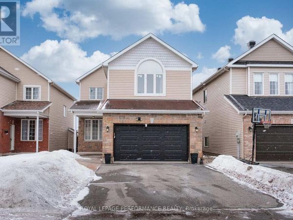 292 Rustic Hills Crescent, Ottawa, ON K4A5A5