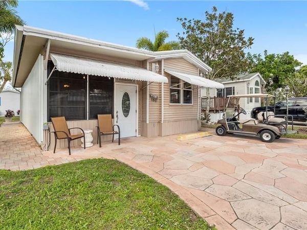 186 Panther Pass CIR, Unit 186, NAPLES, FL 34114