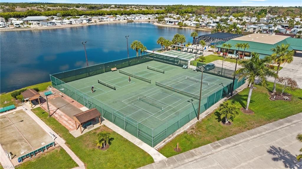 186 Panther Pass Cir, Unit 186, Naples, FL 34114 Photo