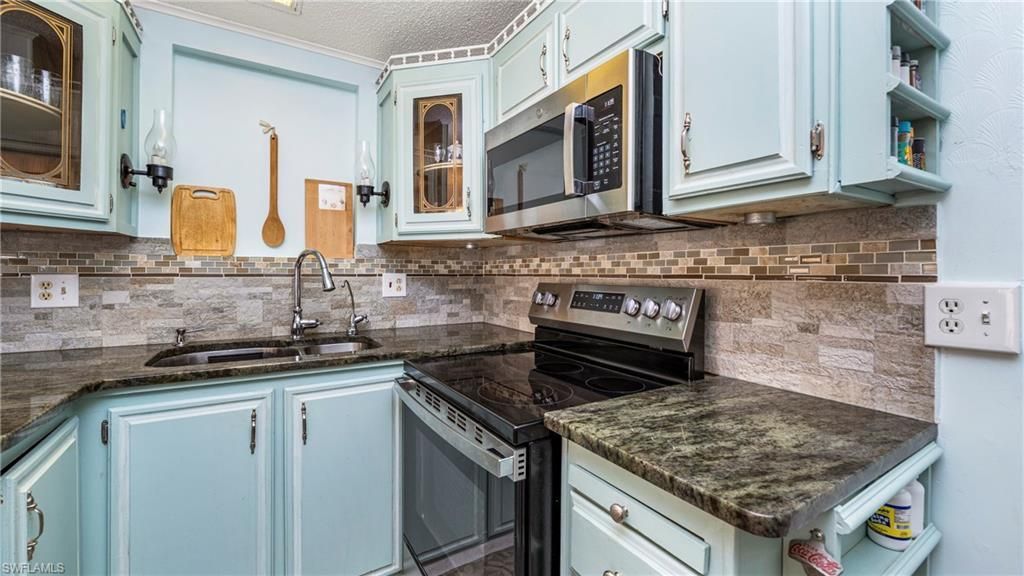 186 Panther Pass Cir, Unit 186, Naples, FL 34114 Photo