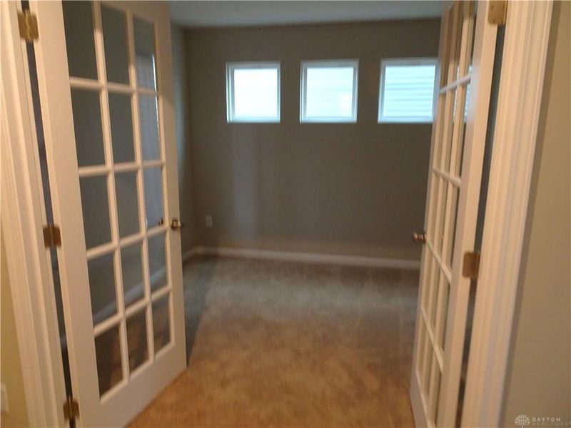 2063 Longmeadow Lane, Batavia, OH 45103 Photo 2