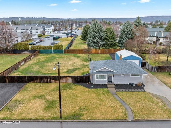 13207 E Boone Ave, Spokane Valley, WA 99216