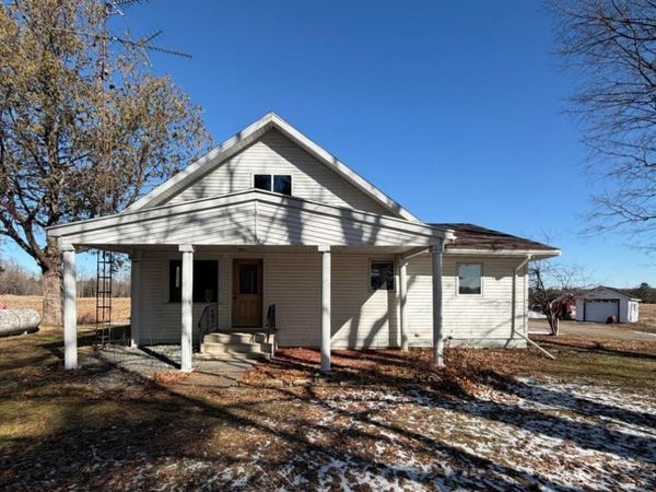 178814 APPLE LANE, Hatley, WI 54440