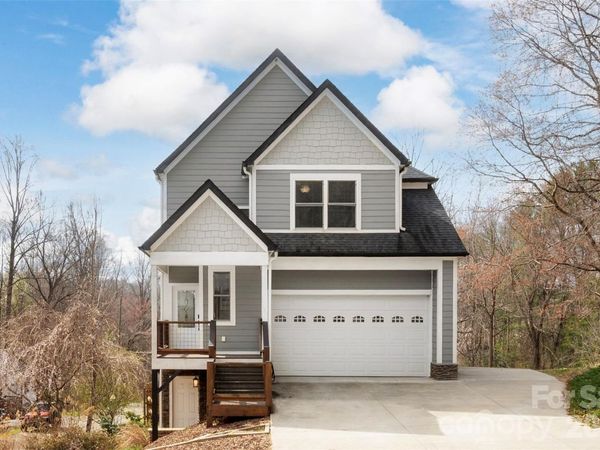 31 Central Avenue W, Asheville, NC 28806