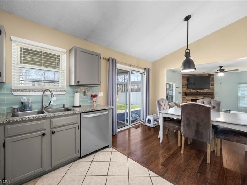 37502 N Doovys Street, Avon, OH 44011 Photo 13