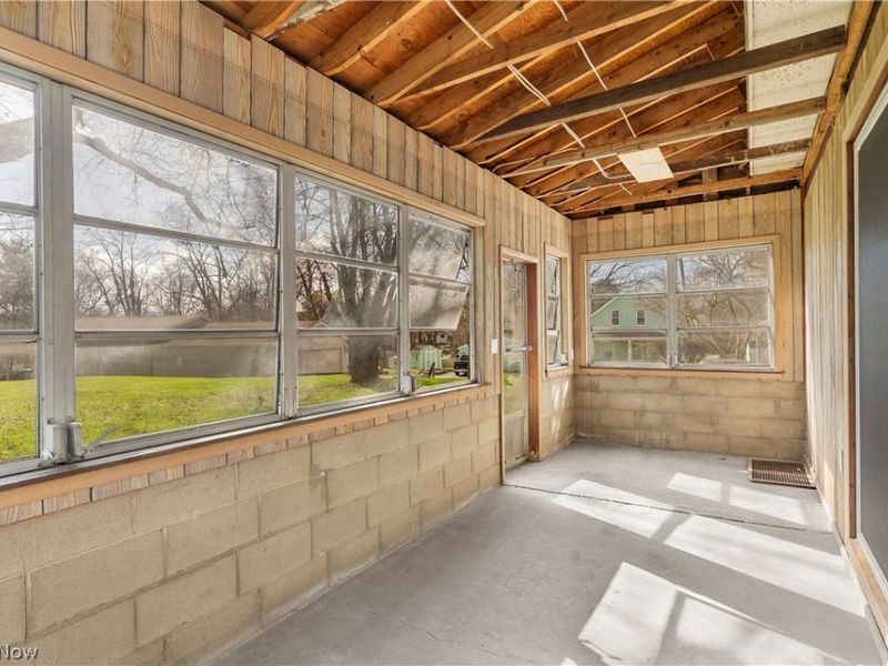 529 Warren Avenue, Niles, OH 44446 Photo 18