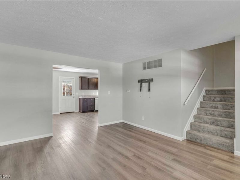 38145 French Creek Road, Avon, OH 44011 Photo 11