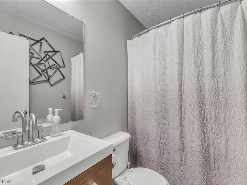 38145 French Creek Road, Avon, OH 44011 Photo 19