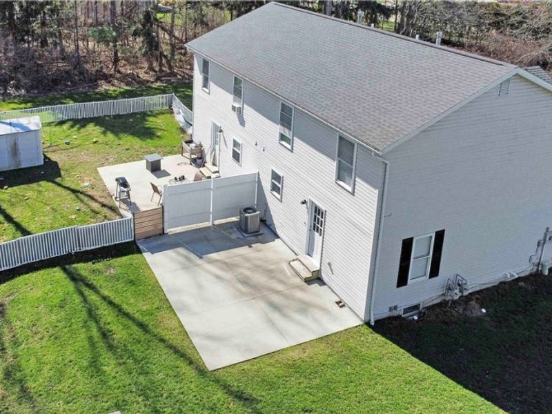 38145 French Creek Road, Avon, OH 44011 Photo 6